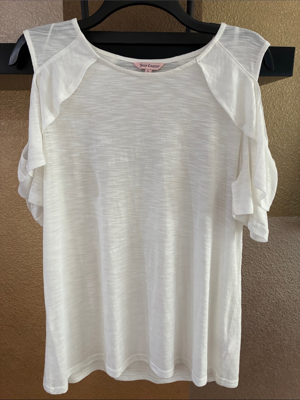 Juicy Couture White Cold Shoulder Ruffle Top L
